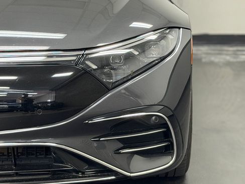 Certified 2023 Mercedes-Benz EQS 580 580 image 8