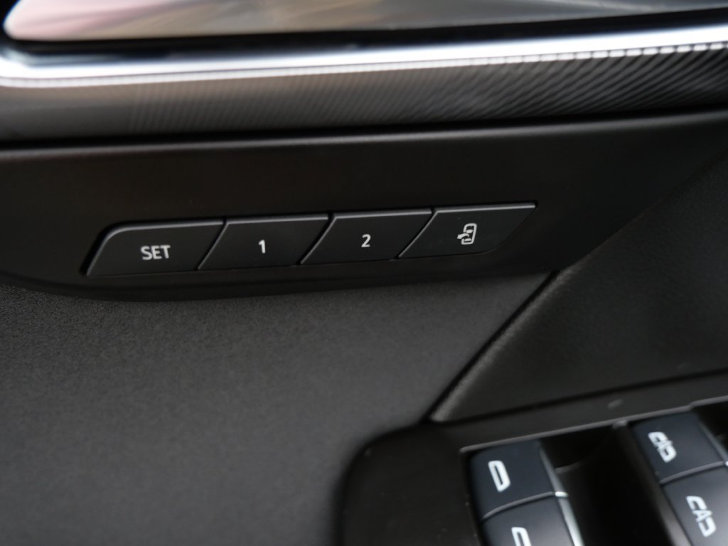 Used 2024 Buick Envision Sport Touring AWD/4WD image 17