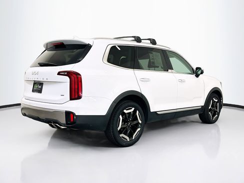 Used 2025 Kia Telluride S image 9