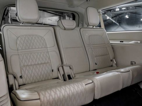 Used 2021 Lincoln Navigator L Black Label w/ Cargo Convenience Package image 41