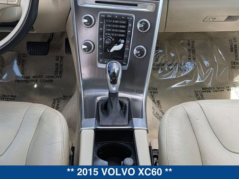 Used 2015 Volvo XC60 T5 Premier FWD image 21