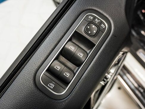 Used 2019 Mercedes-Benz G 63 AMG 4MATIC w/ Night Package image 25