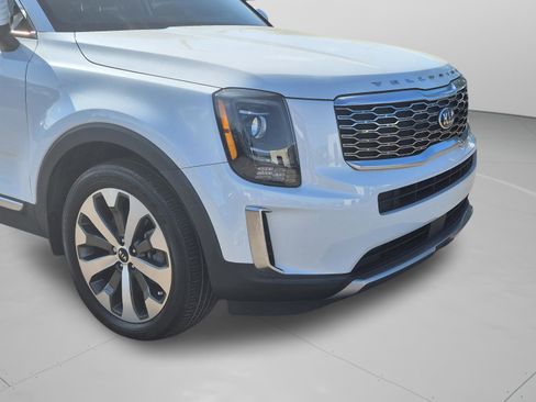 Used 2020 Kia Telluride S FWD image 37