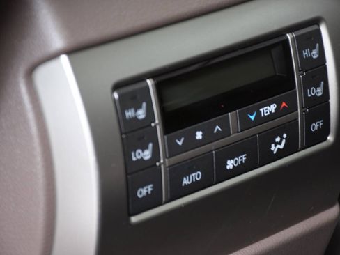 Used 2016 Lexus GX 460 Luxury AWD/4WD image 19