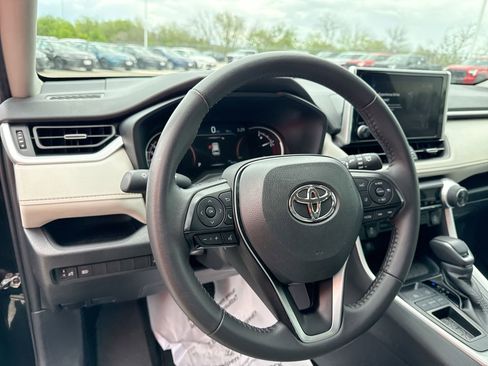 Certified 2025 Toyota RAV4 XLE Premium FWD image 11