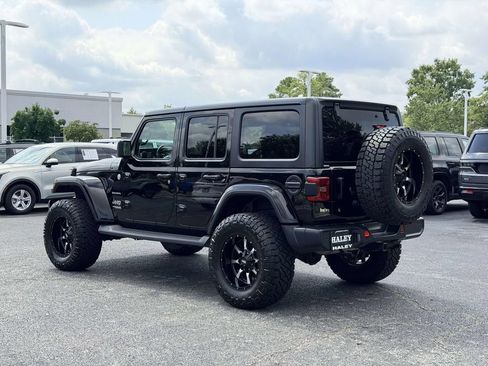 Used 2020 Jeep Wrangler Unlimited Sahara AWD/4WD image 4