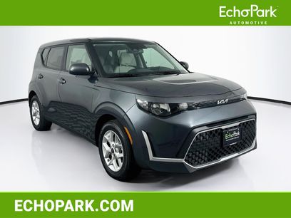 Used 2025 Kia Soul LX w/ LX Technology Package