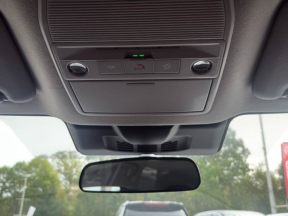 Certified 2026 Nissan Sentra SR w/ Floor Mat Package FWD image 34