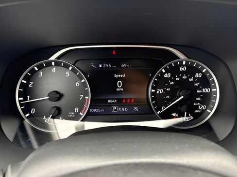 Certified 2025 Nissan Frontier SV w/ SV Convenience Package RWD image 15