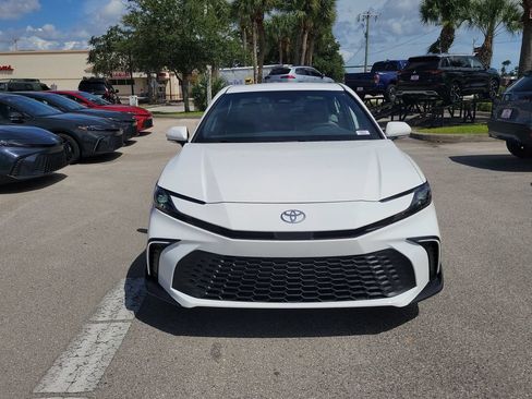 New 2026 Toyota Camry SE FWD image 2