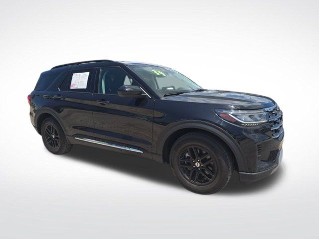 Used 2025 Ford Explorer Active RWD image 29