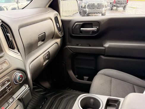 Used 2024 Chevrolet Silverado 1500 W/T w/ WT Value Package AWD/4WD image 20