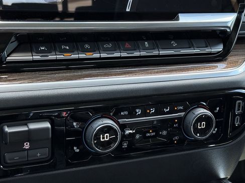 New 2026 Chevrolet Silverado 1500 LT Trail Boss w/ LT Trail Boss Premium Package AWD/4WD image 14