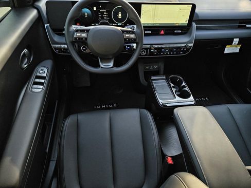 New 2026 Hyundai Ioniq 5 SEL image 18