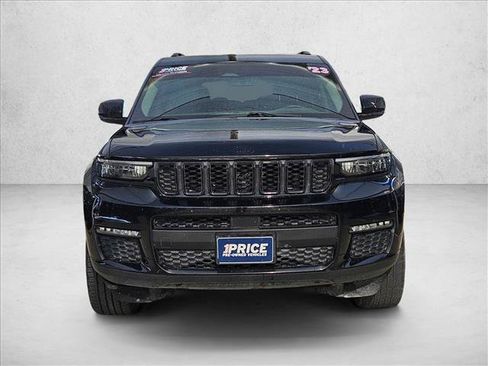 Used 2023 Jeep Grand Cherokee L Limited w/ Luxury Tech Group II AWD/4WD image 2
