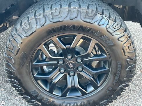 Used 2023 Ford F150 XLT w/ Equipment Group 302A High AWD/4WD image 10