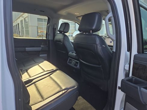 Used 2024 Ford F250 Lariat w/ Lariat Ultimate Package AWD/4WD image 15