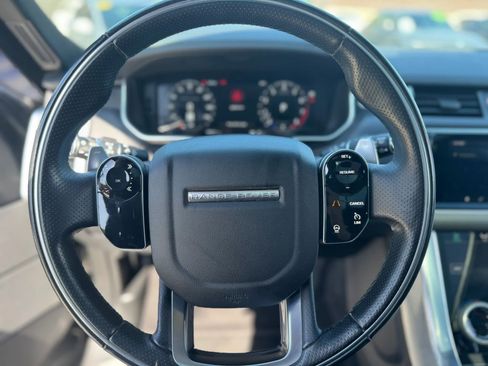 Used 2018 Land Rover Range Rover Sport Supercharged image 24