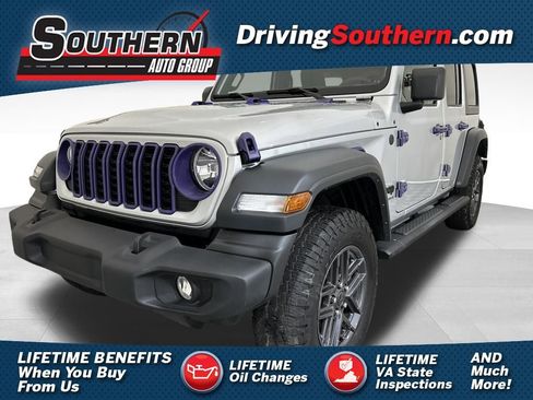 Used 2024 Jeep Wrangler Sport S image 1