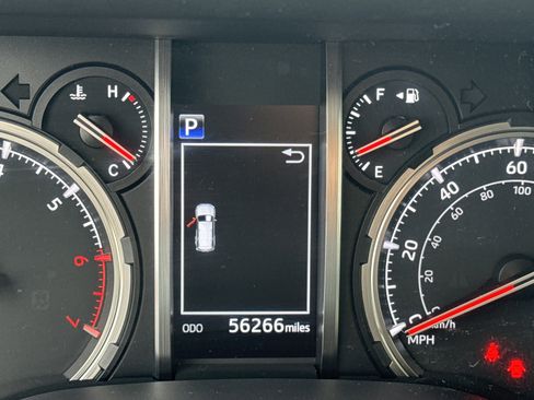 Used 2021 Toyota 4Runner TRD Off-Road Premium image 28