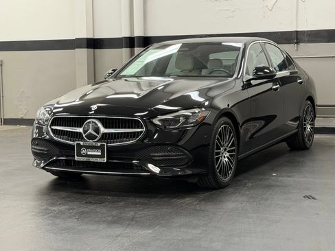 Used 2023 Mercedes-Benz C 300 4MATIC Sedan image 5