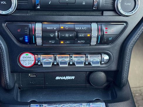 Used 2017 Ford Mustang Premium image 20