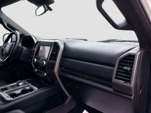 Used 2021 Ford Expedition Max XLT image 36