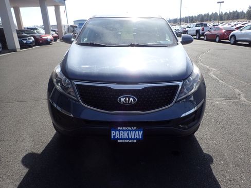 Used 2016 Kia Sportage LX image 8