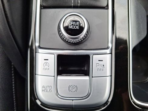 Used 2022 Kia Telluride EX w/ EX Premium Package image 22