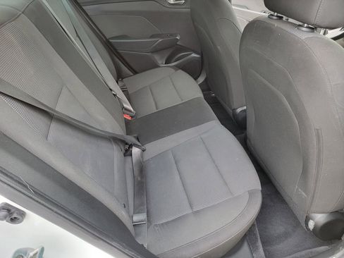 Used 2019 Hyundai Accent SE image 15