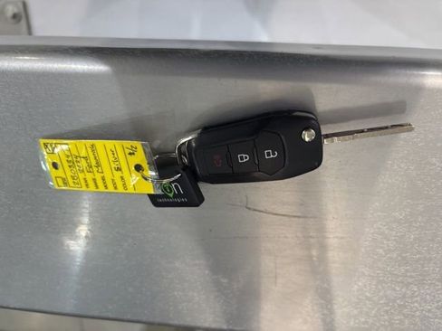 Used 2024 Ford Maverick XLT image 43