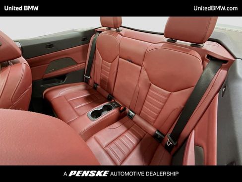 Used 2024 BMW M440i Convertible image 12