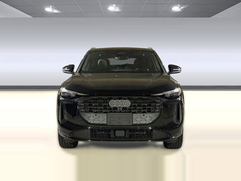 Used 2025 Audi Q5 Premium w/ Convenience Package AWD/4WD image 6