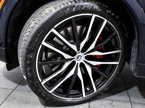 Used 2023 BMW X6 M50i w/ Executive Package image 7