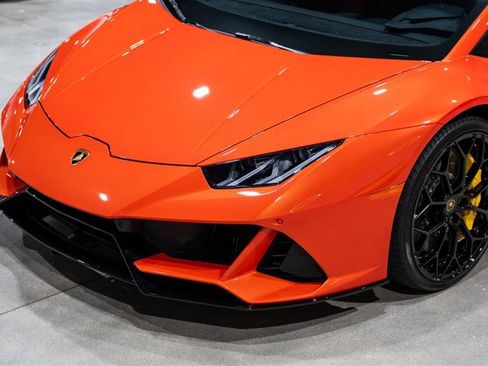 Used 2021 Lamborghini Huracan EVO AWD/4WD image 11