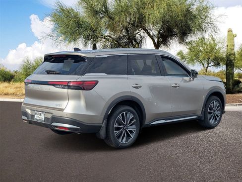 Certified 2026 INFINITI QX60 Luxe w/ Cargo Package image 5