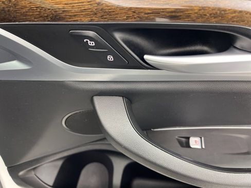 Used 2020 BMW X3 xDrive30i w/ Driving Assistance Package image 26