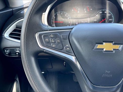 Used 2023 Chevrolet Malibu LT FWD image 10