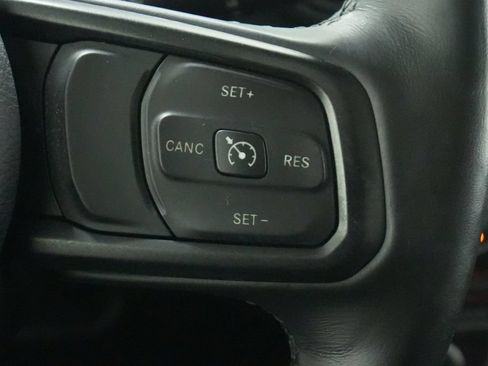 Used 2020 Jeep Wrangler Unlimited Sport AWD/4WD image 38