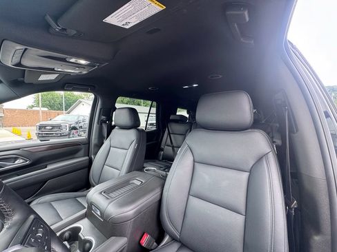 Used 2023 GMC Yukon SLE w/ Max Trailering Package AWD/4WD image 12