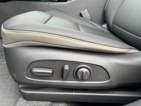 New 2026 Chevrolet Trax ACTIV w/ Driver Confidence Package image 9