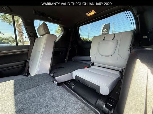 Certified 2023 Lexus GX 460 w/ Black Line Special Edition AWD/4WD image 11
