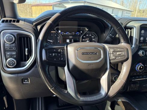 Used 2021 GMC Sierra 1500 Denali w/ Denali Ultimate Package image 12