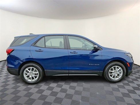 Certified 2023 Chevrolet Equinox LS image 9