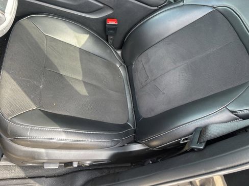 Used 2024 Jeep Grand Cherokee Altitude image 10