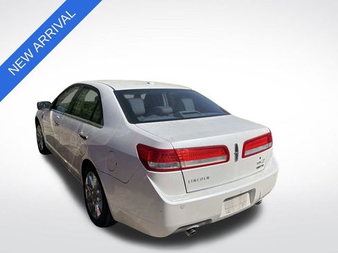 Used 2011 Lincoln MKZ Hybrid image 4