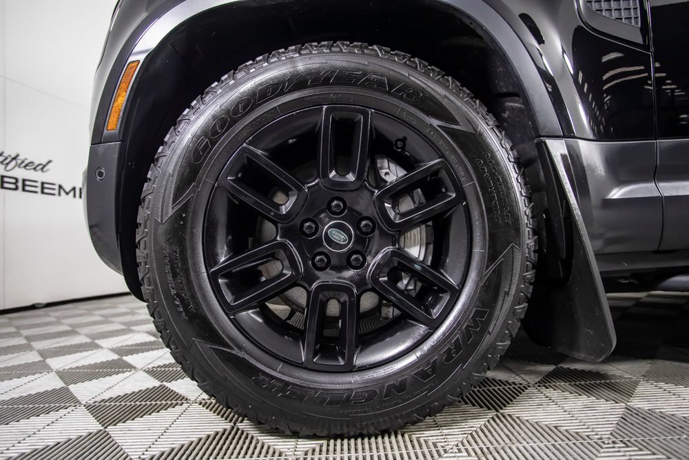 Used 2024 Land Rover Defender 130 S AWD/4WD image 41