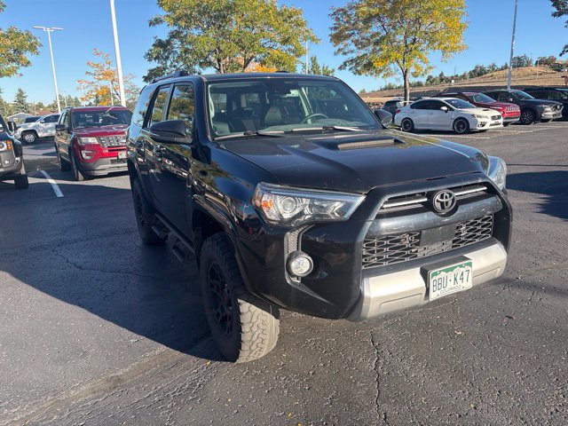 Used 2020 Toyota 4Runner TRD Off-Road Premium AWD/4WD image 4