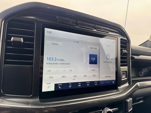 Certified 2022 Ford F150 XLT w/ Equipment Group 302A High image 26