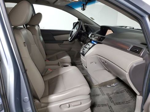 Used 2012 Honda Odyssey Touring image 10